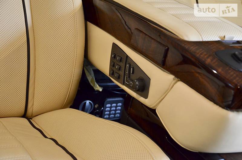 Мінівен Mercedes-Benz V-Class 2015 в Києві
