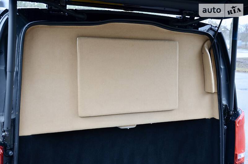 Мінівен Mercedes-Benz V-Class 2015 в Києві