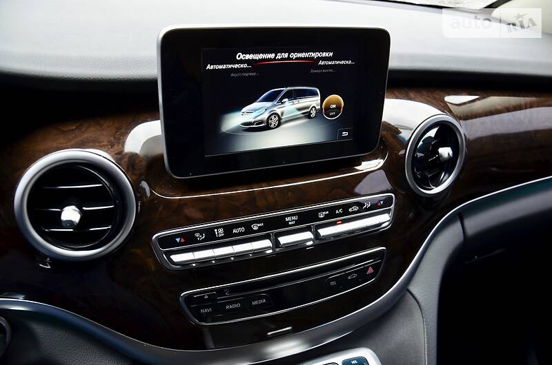 Мінівен Mercedes-Benz V-Class 2015 в Києві