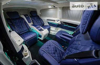 Мінівен Mercedes-Benz V-Class 2019 в 