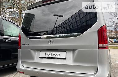 Мінівен Mercedes-Benz V-Class 2019 в 