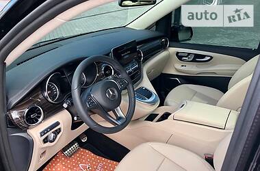  Mercedes-Benz V-Class 2020 в 