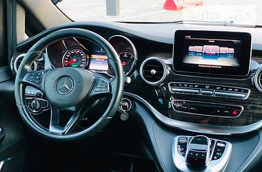Мінівен Mercedes-Benz V-Class 2015 в Чернівцях