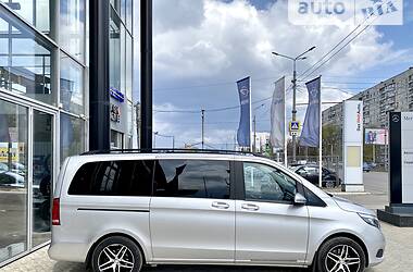 Минивэн Mercedes-Benz V-Class 2016 в Харькове