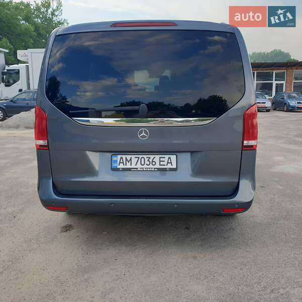Минивэн Mercedes-Benz V-Class 2017 в Бердичеве