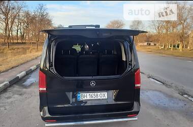 Минивэн Mercedes-Benz V-Class 2017 в Шостке