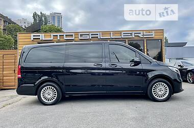 Минивэн Mercedes-Benz V-Class 2020 в Киеве