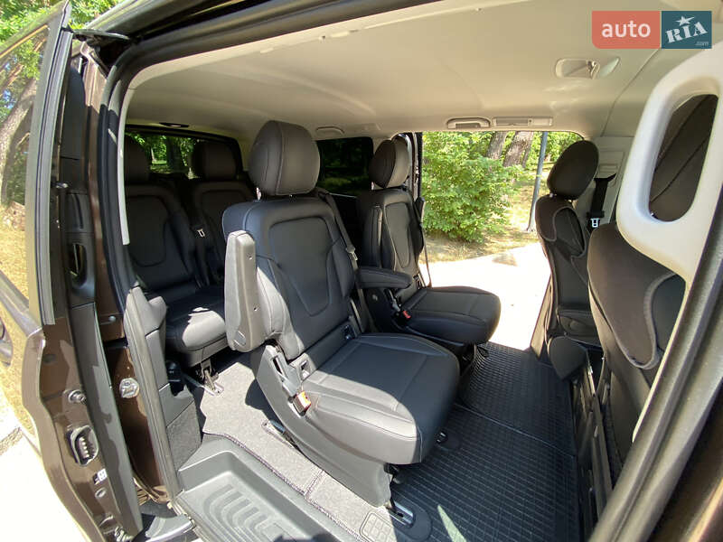 Мінівен Mercedes-Benz V-Class 2017 в Житомирі фото 14 Мінівен Mercedes-Benz V-Class 2017 в Житомирі