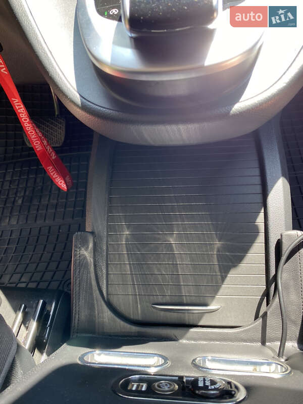 Мінівен Mercedes-Benz V-Class 2017 в Житомирі фото 25 Мінівен Mercedes-Benz V-Class 2017 в Житомирі