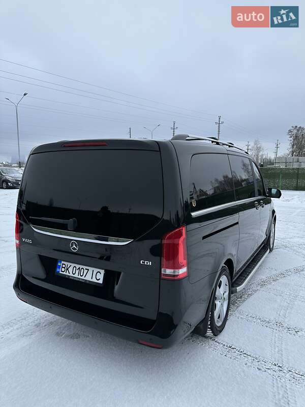 Минивэн Mercedes-Benz V-Class 2015 в Вараше фото 28 Минивэн Mercedes-Benz V-Class 2015 в Вараше