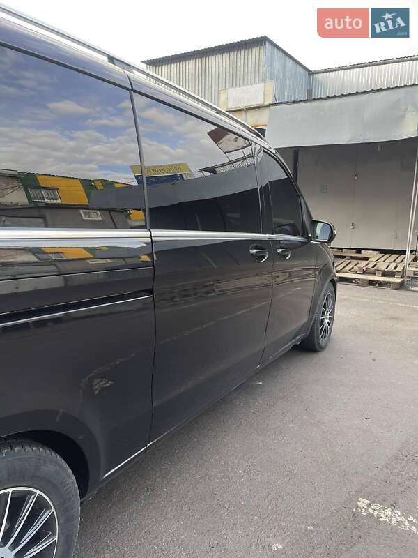 Минивэн Mercedes-Benz V-Class 2016 в Хмельницком