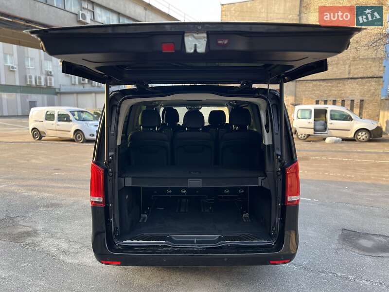 Минивэн Mercedes-Benz V-Class 2019 в Киеве