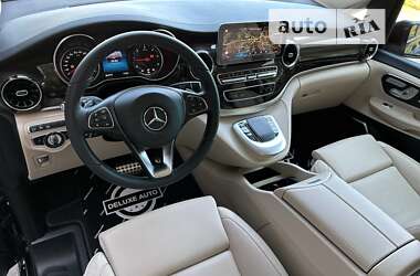 Минивэн Mercedes-Benz V-Class 2022 в Киеве