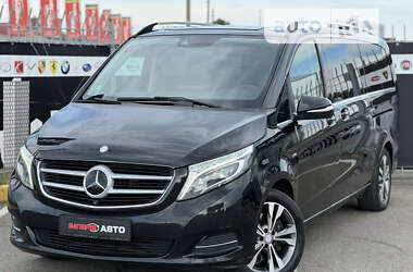 Минивэн Mercedes-Benz V-Class 2016 в Киеве