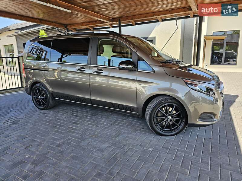 Минивэн Mercedes-Benz V-Class 2015 в Коломые