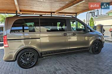 Минивэн Mercedes-Benz V-Class 2015 в 