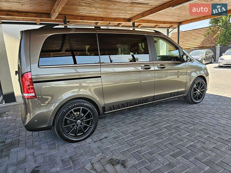 Минивэн Mercedes-Benz V-Class 2015 в Коломые