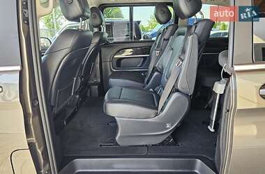 Минивэн Mercedes-Benz V-Class 2015 в 