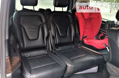 Минивэн Mercedes-Benz V-Class 2015 в 