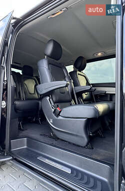 Минивэн Mercedes-Benz V-Class 2015 в 
