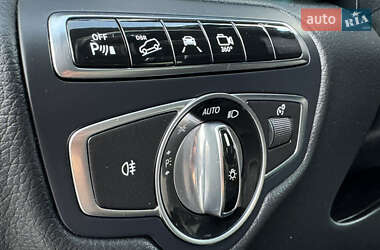 Минивэн Mercedes-Benz V-Class 2015 в 