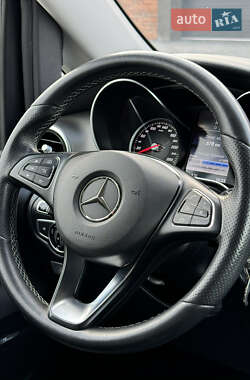 Минивэн Mercedes-Benz V-Class 2015 в 