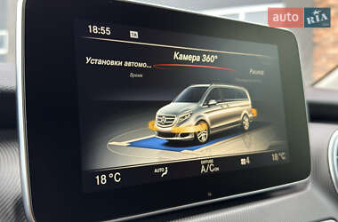 Минивэн Mercedes-Benz V-Class 2015 в 