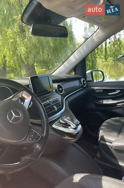 Минивэн Mercedes-Benz V-Class 2015 в 