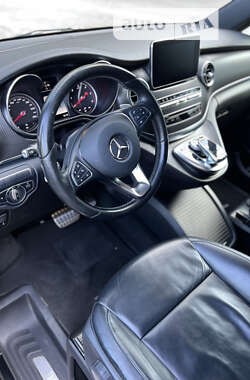 Минивэн Mercedes-Benz V-Class 2017 в 