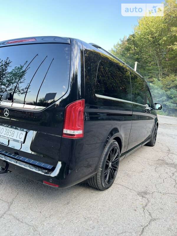 Минивэн Mercedes-Benz V-Class 2017 в Мукачево