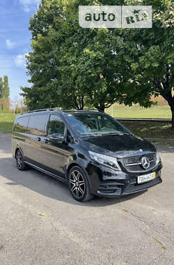 Мінівен Mercedes-Benz V-Class 2020 в Рівному