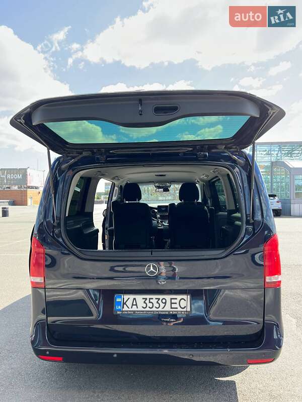 Минивэн Mercedes-Benz V-Class 2021 в Киеве