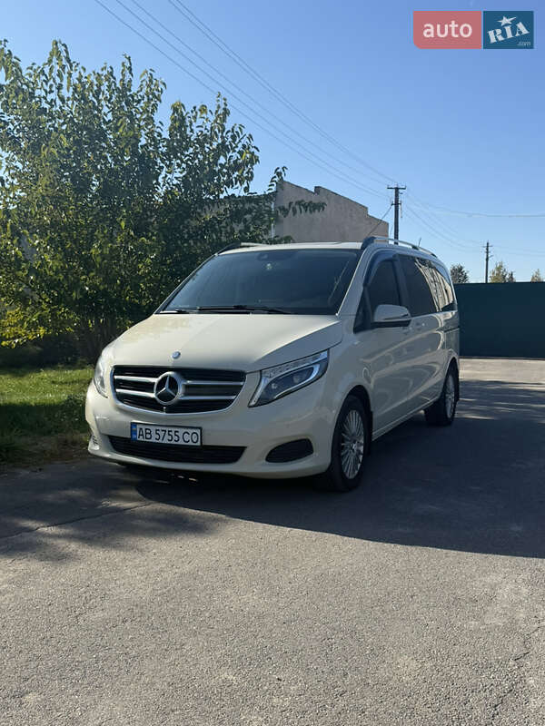 Минивэн Mercedes-Benz V-Class 2016 в Ильинцах
