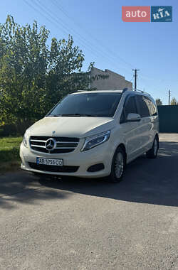 Минивэн Mercedes-Benz V-Class 2016 в 
