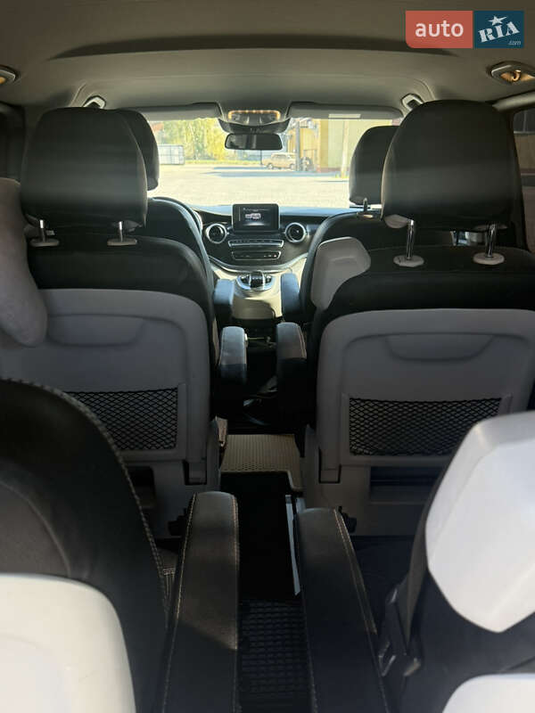 Минивэн Mercedes-Benz V-Class 2016 в Ильинцах