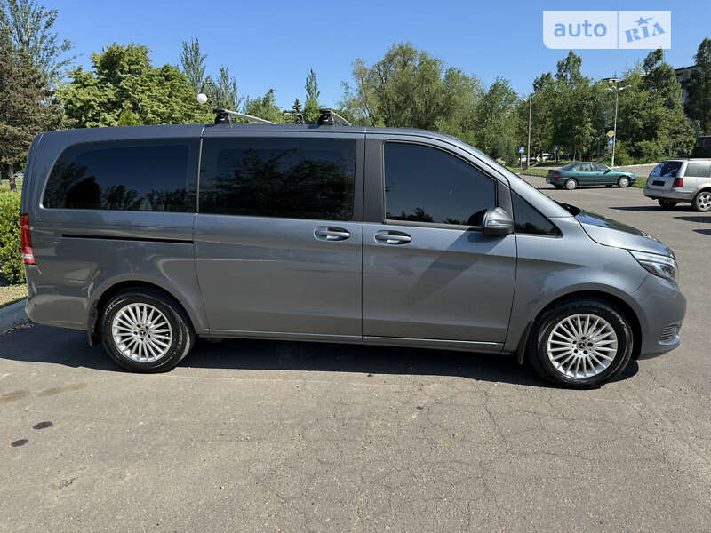 Минивэн Mercedes-Benz V-Class 2018 в Ирпене