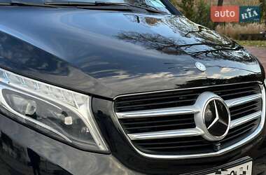 Минивэн Mercedes-Benz V-Class 2016 в Киеве