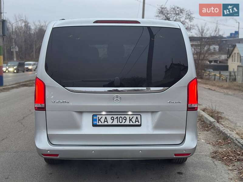 Минивэн Mercedes-Benz V-Class 2016 в Харькове фото 5 Минивэн Mercedes-Benz V-Class 2016 в Харькове