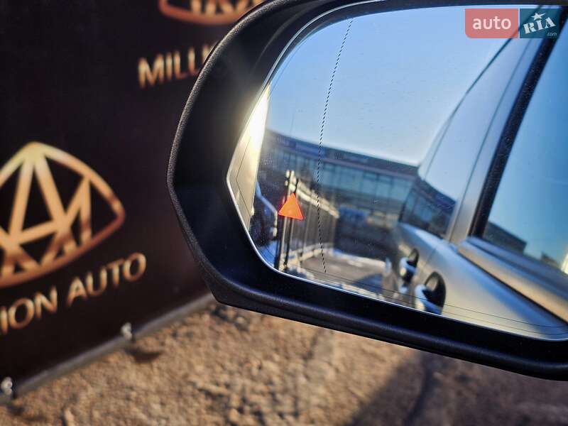 Мінівен Mercedes-Benz V-Class 2016 в Києві