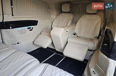 Минивэн Mercedes-Benz V-Class 2016 в 