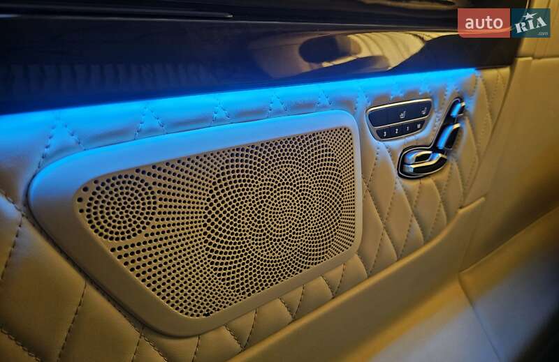 Мінівен Mercedes-Benz V-Class 2016 в Києві