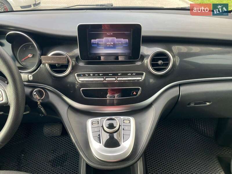 Мінівен Mercedes-Benz V-Class 2017 в Івано-Франківську
