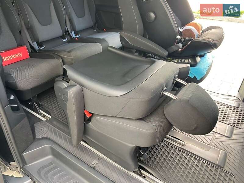 Мінівен Mercedes-Benz V-Class 2017 в Івано-Франківську