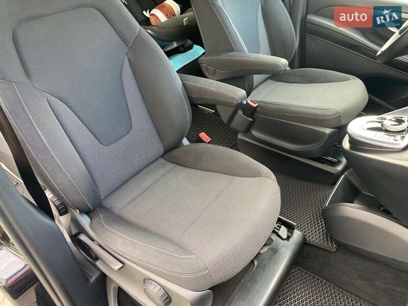 Мінівен Mercedes-Benz V-Class 2017 в Івано-Франківську