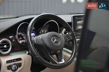 Минивэн Mercedes-Benz V-Class 2016 в 