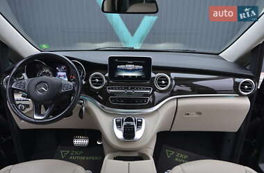 Минивэн Mercedes-Benz V-Class 2016 в 