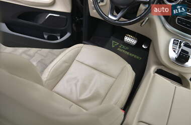 Минивэн Mercedes-Benz V-Class 2016 в 