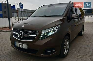 Минивэн Mercedes-Benz V-Class 2015 в Киеве