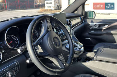 Минивэн Mercedes-Benz V-Class 2020 в 