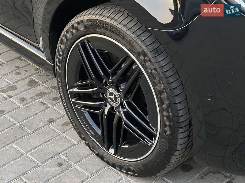 Мінівен Mercedes-Benz V-Class 2024 в Мукачевому